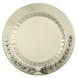 Plate with 2 laurel decoration