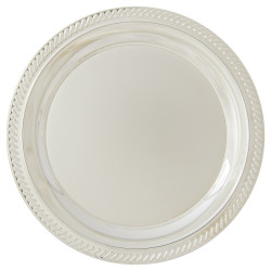Plato plateado